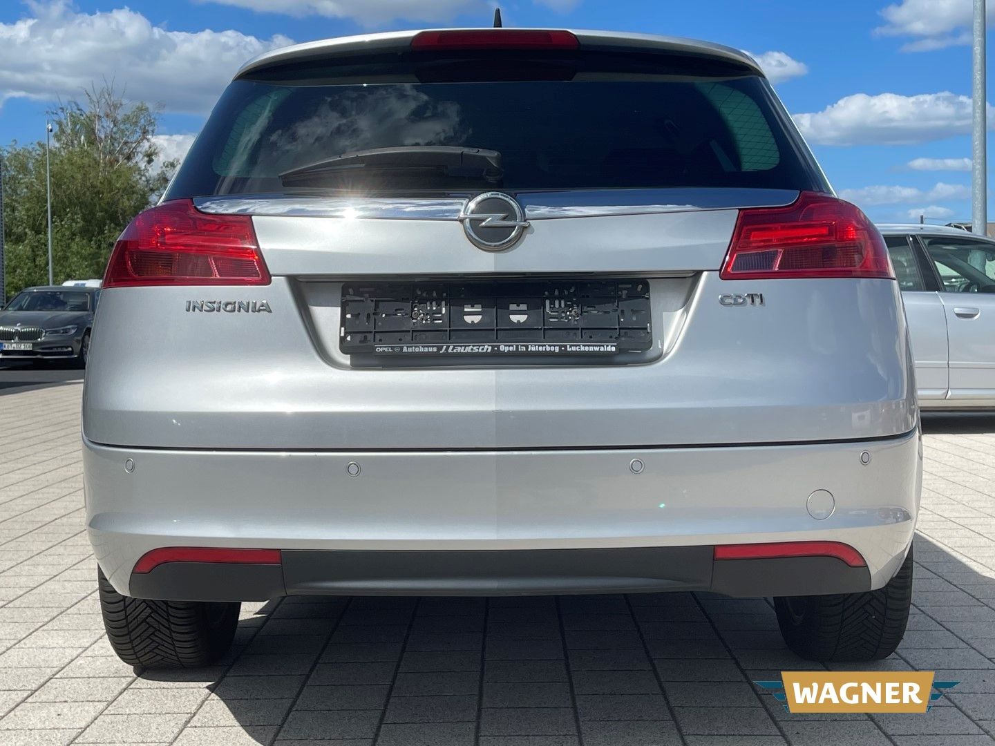 Fahrzeugabbildung Opel Insignia A Sports Tourer Innovation 2.0 CDTI