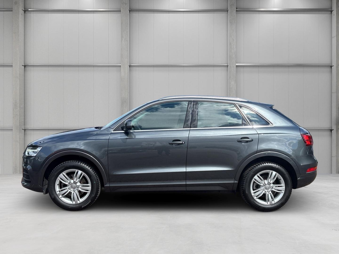 Audi Q3 2.0 TFSI S-tronic quattro sport AHK-klappbar 