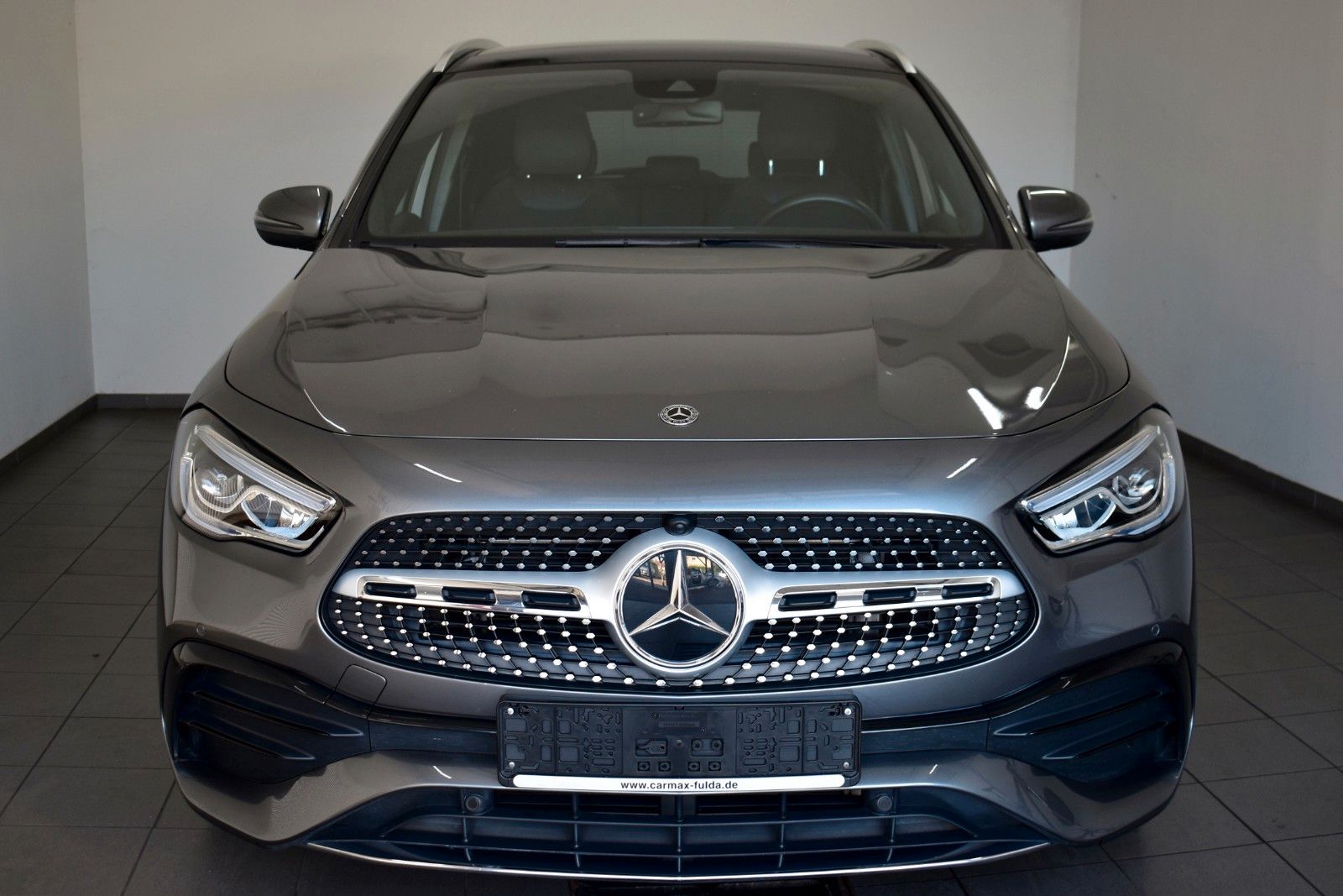 Fahrzeugabbildung Mercedes-Benz GLA 200  AMG Automatik,Leder,Navi,KAM,SHZ,LED