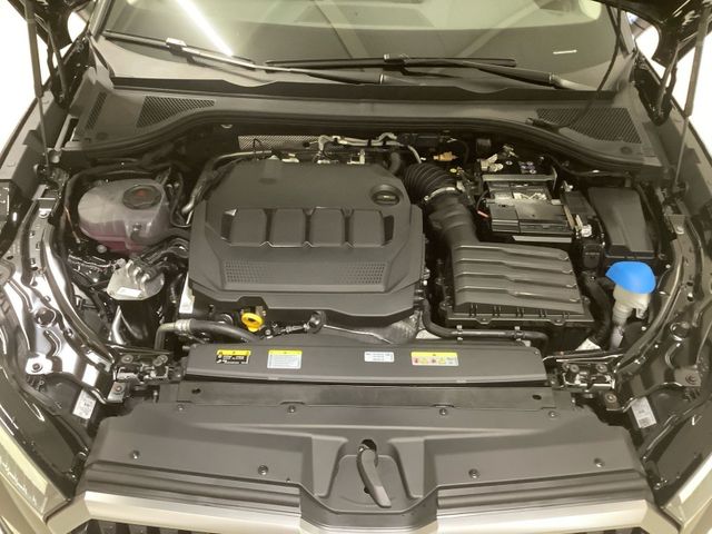 Superb Combi Selection TDI DSG LEDER NAVI AHK