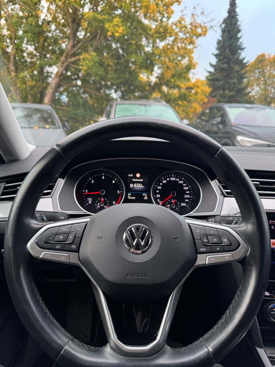 Volkswagen Passat Variant Business 2.0 TDI,Ahk,ACC,Massage