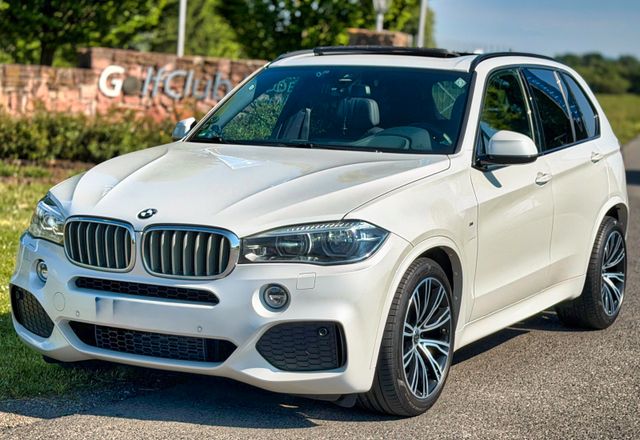 BMW X5 xDrive30d M-Sport LED Pano AHK Individual 