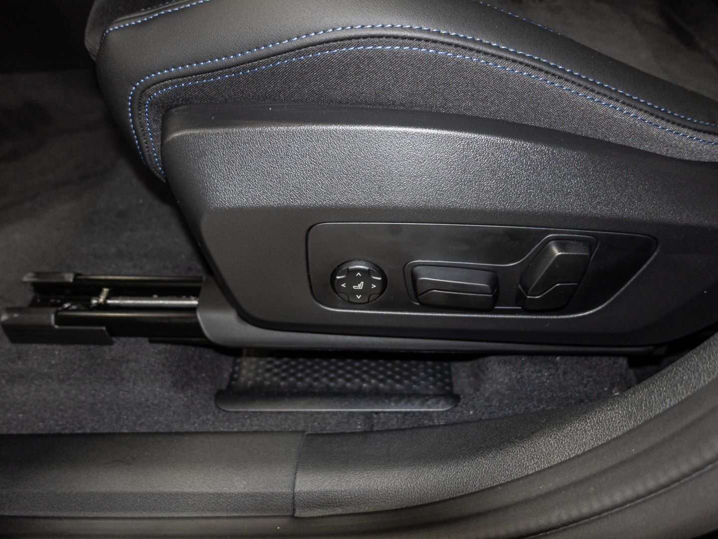 BMW 218 Active Tourer - Bild 12