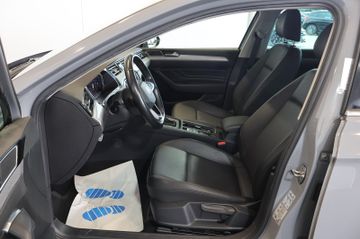 Volkswagen Passat Variant - 10
