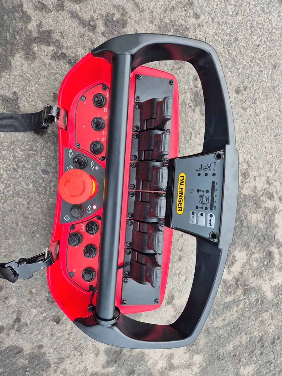 Fahrzeugabbildung MAN TGS 26.470 6x2-4 LL Palfinger PK19.001 SLD5 Funk