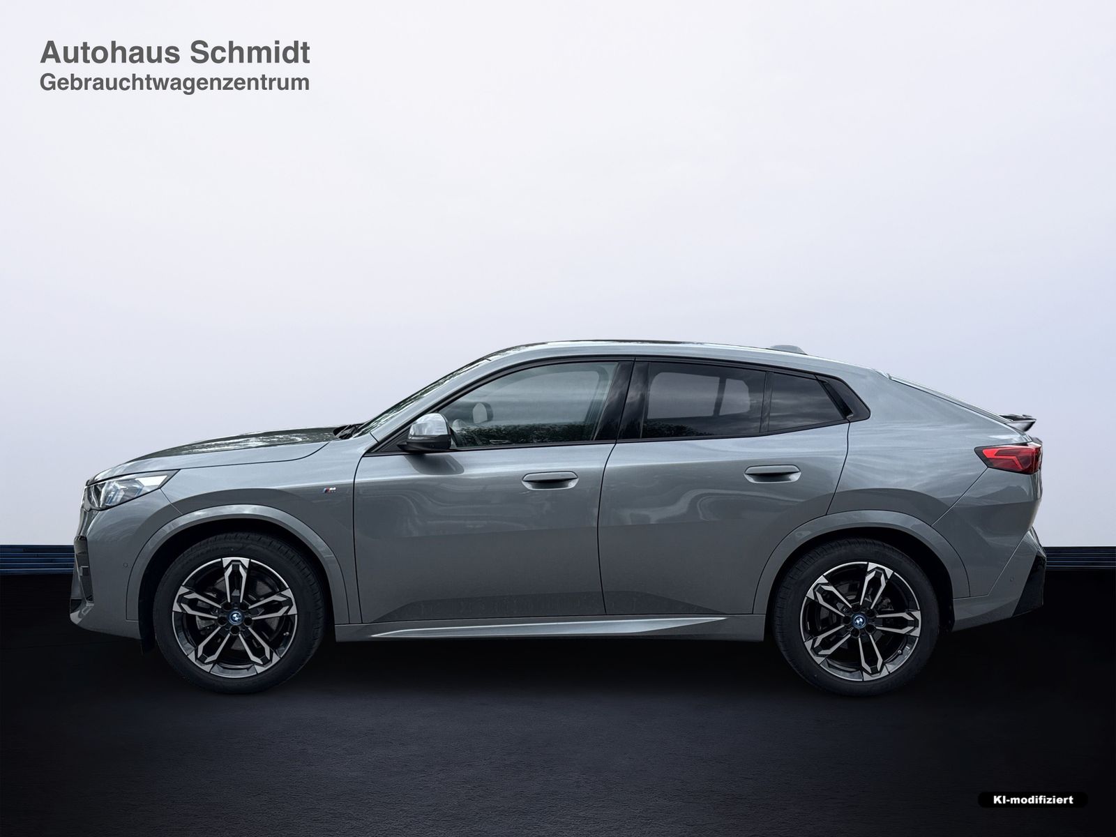 BMW iX2 - Bild 2