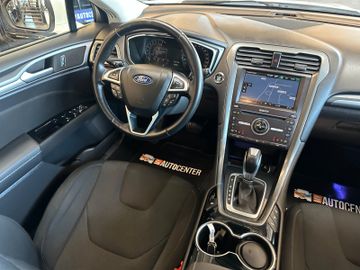 Ford Mondeo Lim *TEMPO*NAVI*KEYLESS*PANO*2-Zonen*