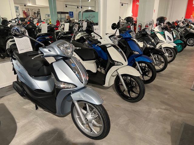 Piaggio Liberty 50 Neu verschiedene Farben