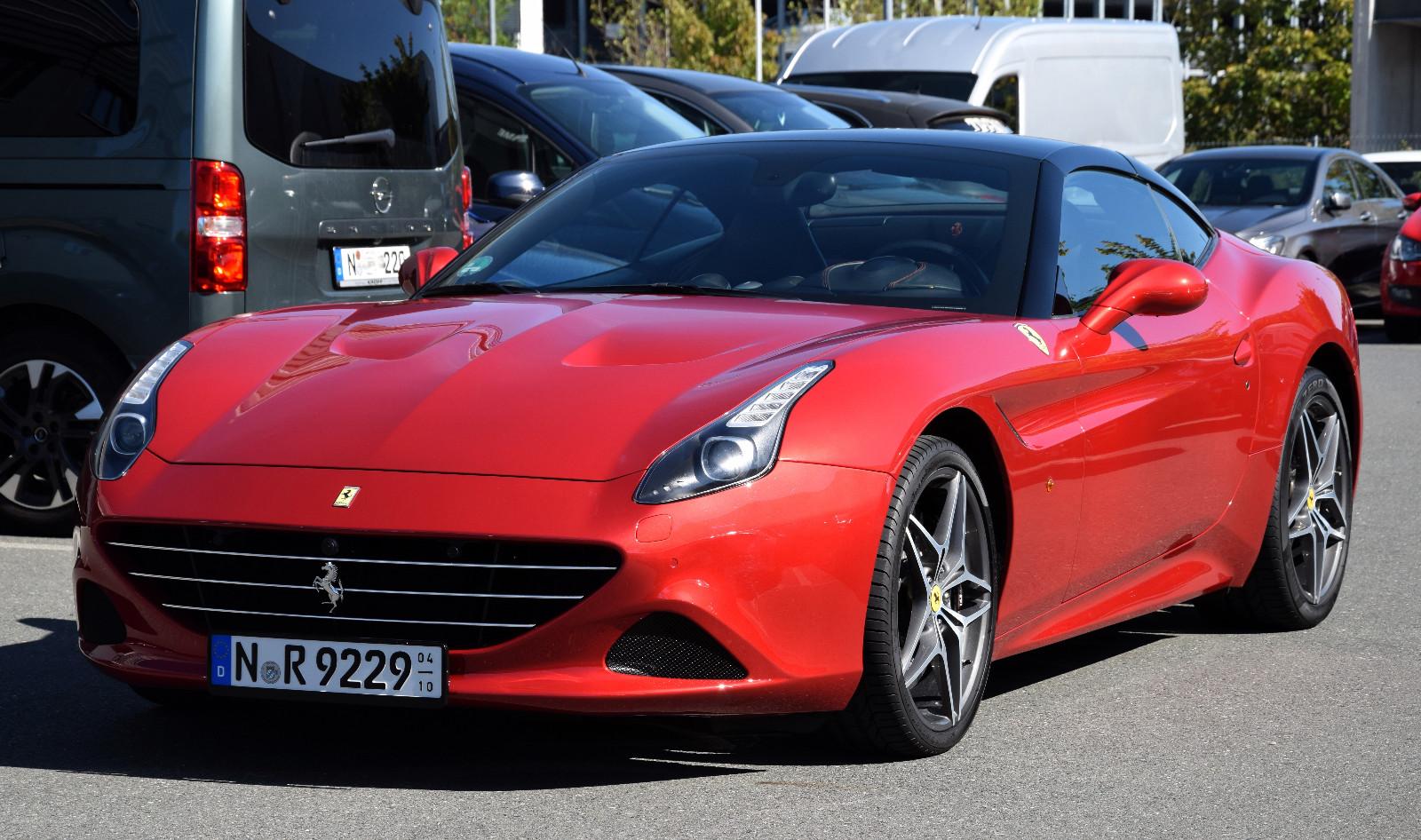 Ferrari California 3.9 V8 T 4-Sitzer Power-Garantie*