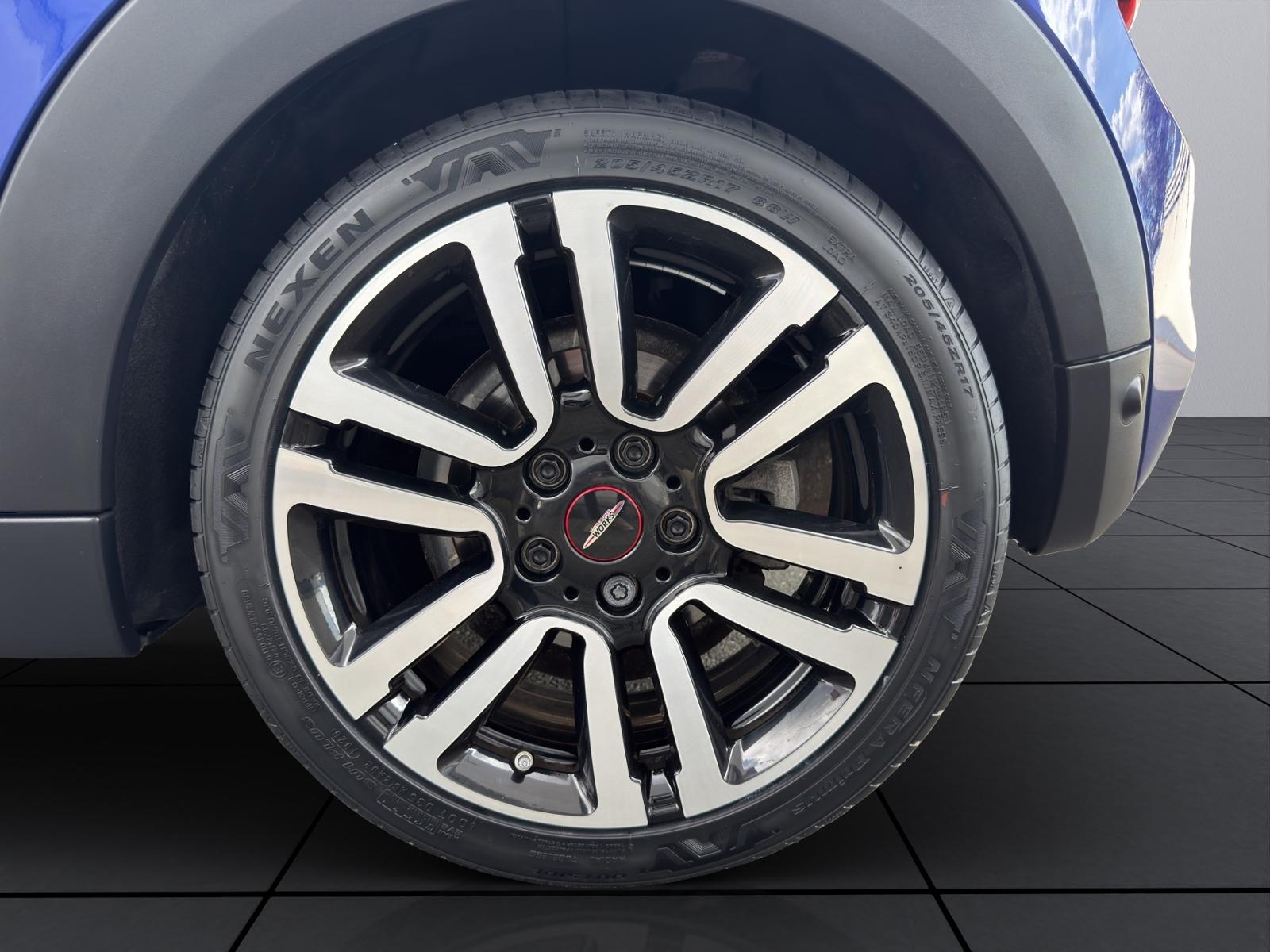 MINI Cooper S Cabrio Navi Kamera LED WirelessCharging