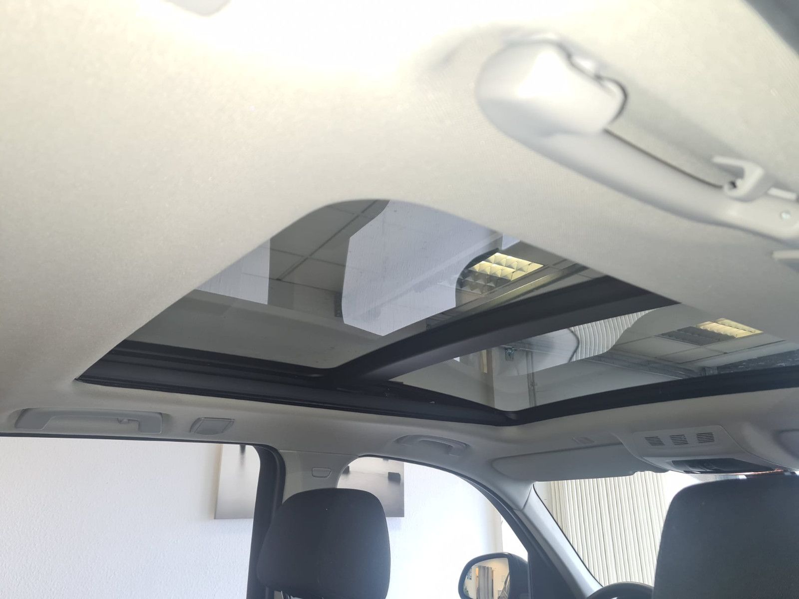 Fahrzeugabbildung BMW X3 xDrive 20 d Advantage / 1. Hand / PANO /
