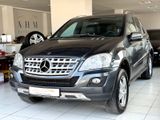 Mercedes-Benz ML 350 Aut. Sport BiXen/R-Cam/Leder/AHK/S-Dach - Mercedes-Benz ML-Class aus 2010