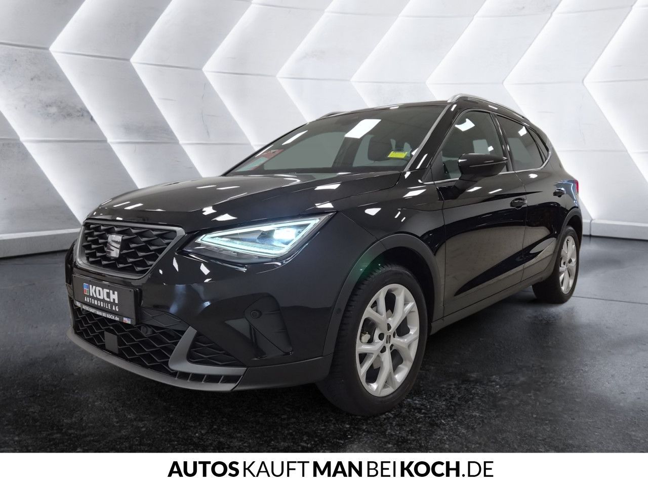 Seat Arona 1.0 TSI FR DSG LED NAVI DAB 4SEASON imagem 3