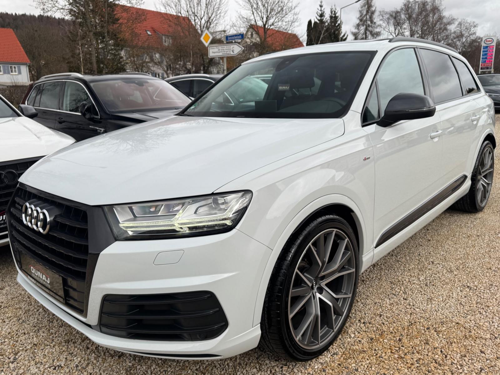 Audi Q7 3.0 TDI quattro 3x S line| Pano| 1.Hand| 22"Z