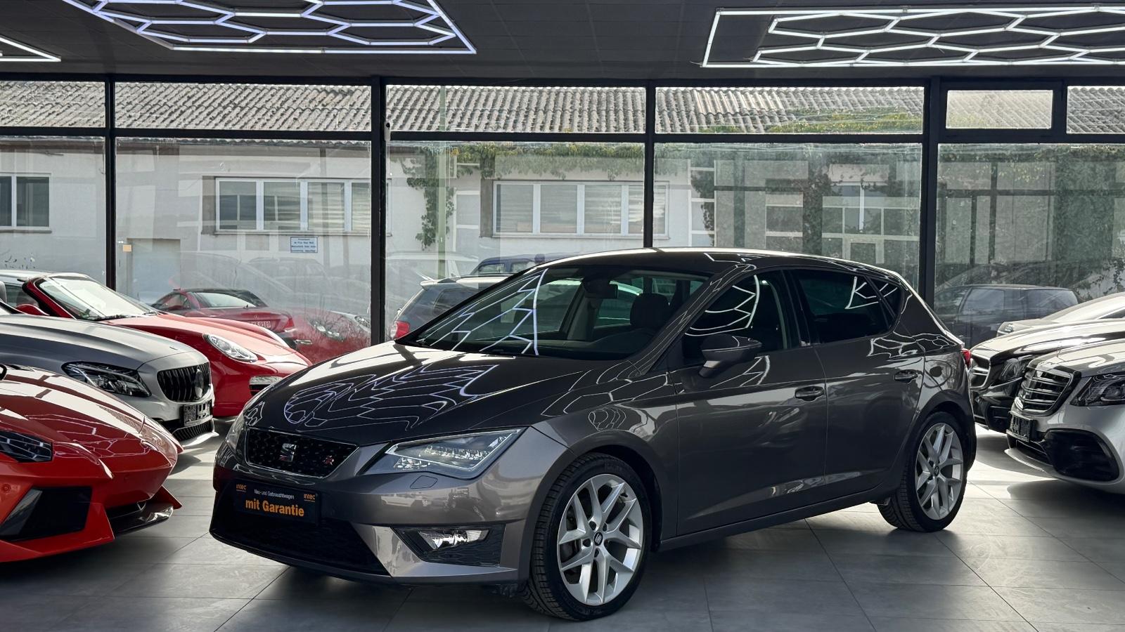 Seat LEON FR DSG LED NAVI SITZHZ KAMERA TEMPOMAT PDC