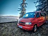 Volkswagen T4 Caravelle 2.5 TDI 75kW syncro Standard - rote Volkswagen T4 Caravelle