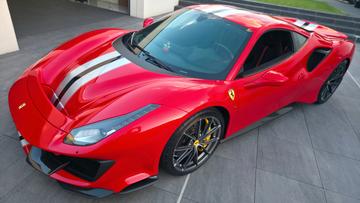صورة 7 لـ 2018 Ferrari 488 PISTA