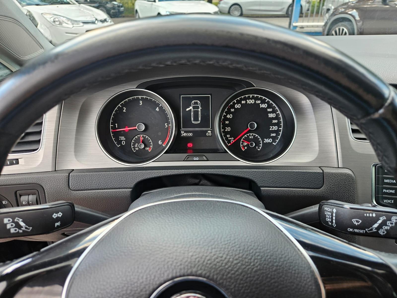Volkswagen Golf 2014 — photo 20