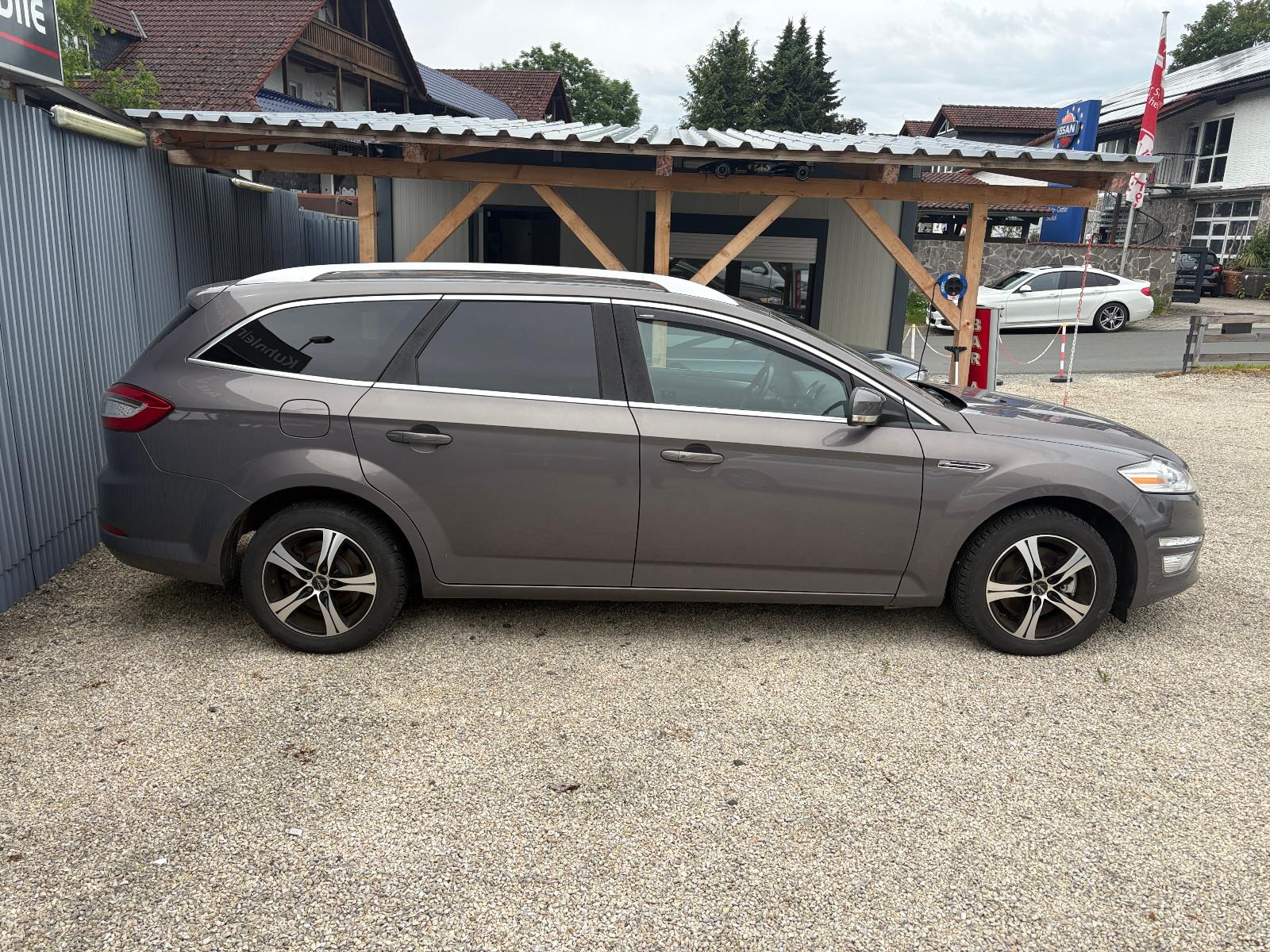 Ford Mondeo 2011 — photo 6