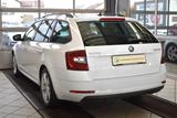 Skoda Octavia 1.8TSI Clever SHZ*LED*DAB*Tempomat*Navi - Skoda Octavia mit Benzin-Antrieb: Kombi, Schaltgetriebe