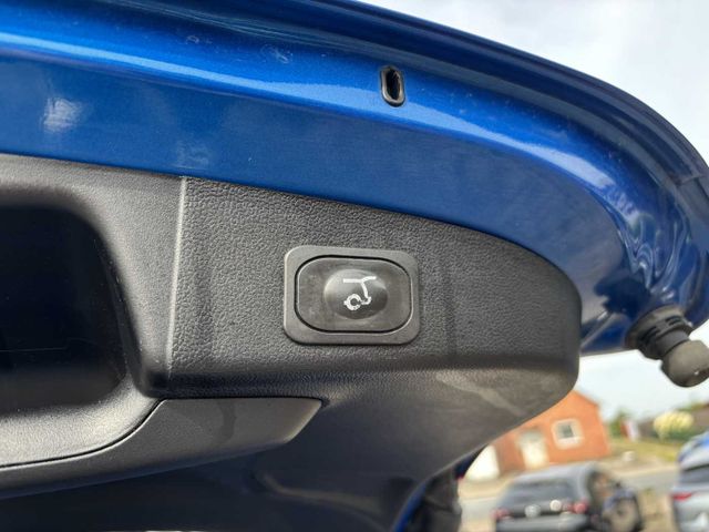 Ford Focus Turnier 2.0 EcoBlue Aut. ST-Line NaviLED