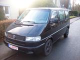 Volkswagen T4 Multivan 2.5 TDI TÜVAU NEU KLIMA AHK ZV 1998 - schwarze Volkswagen T4 Multivan