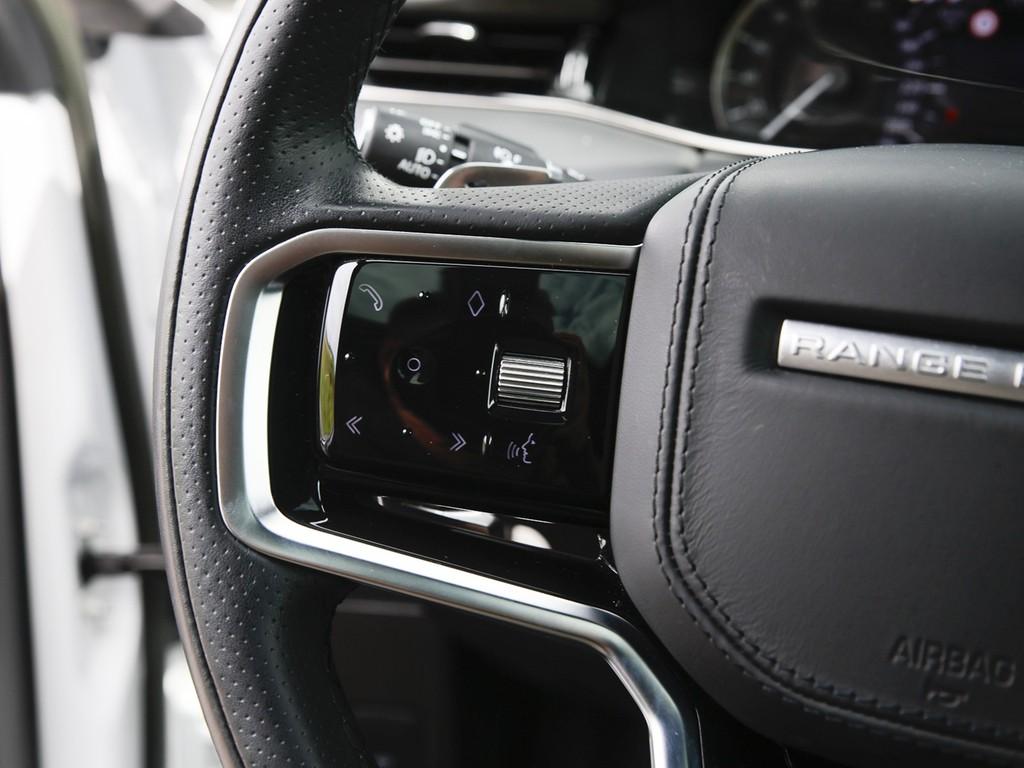 Land Rover Range Rover Evoque R-Dynamic HSE Hybrid Matrix, миниатюра 20