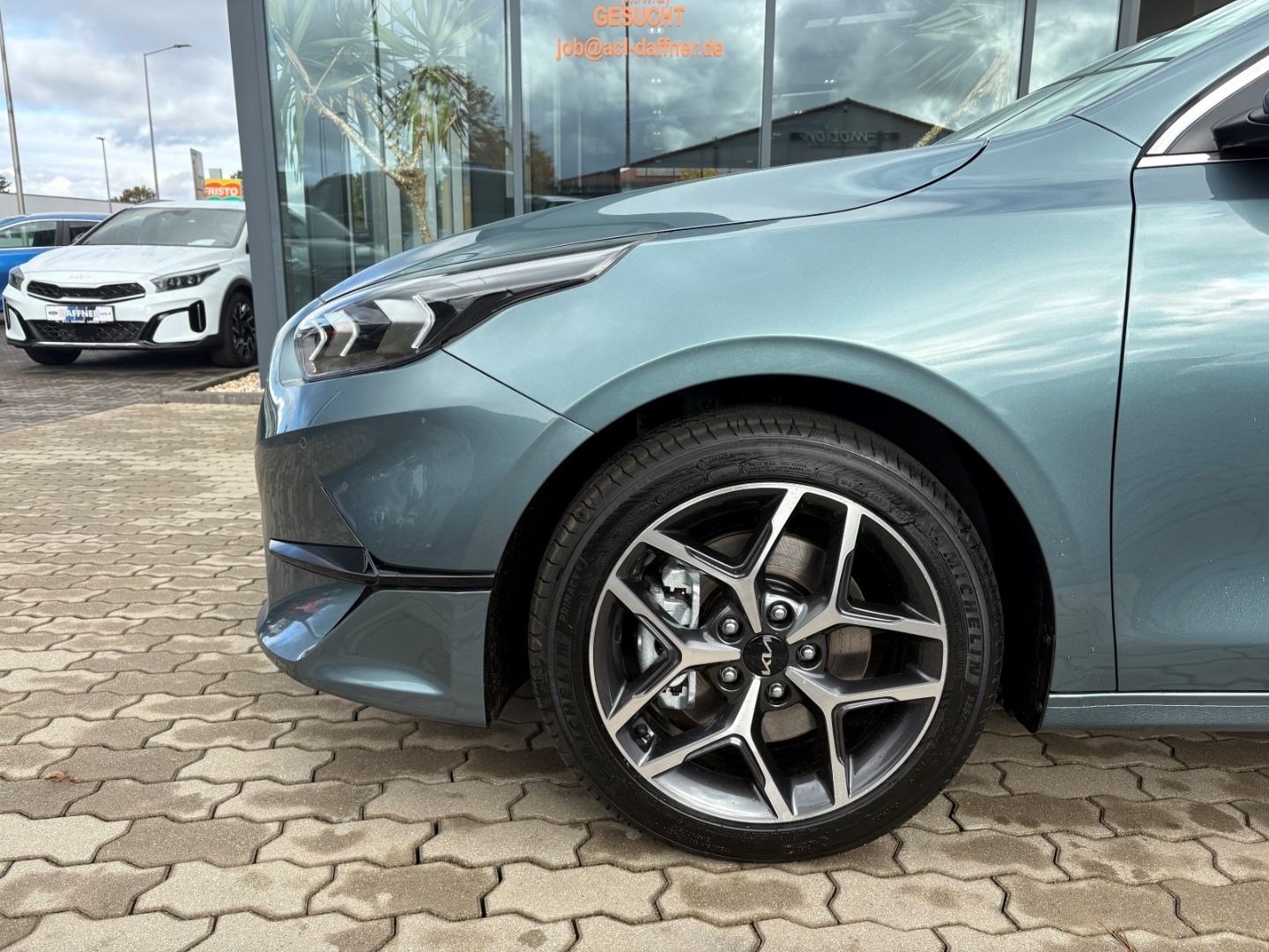 Fahrzeugabbildung Kia Ceed_sw Spirit SpurHalAss P1 P4 P5 El. Panodach