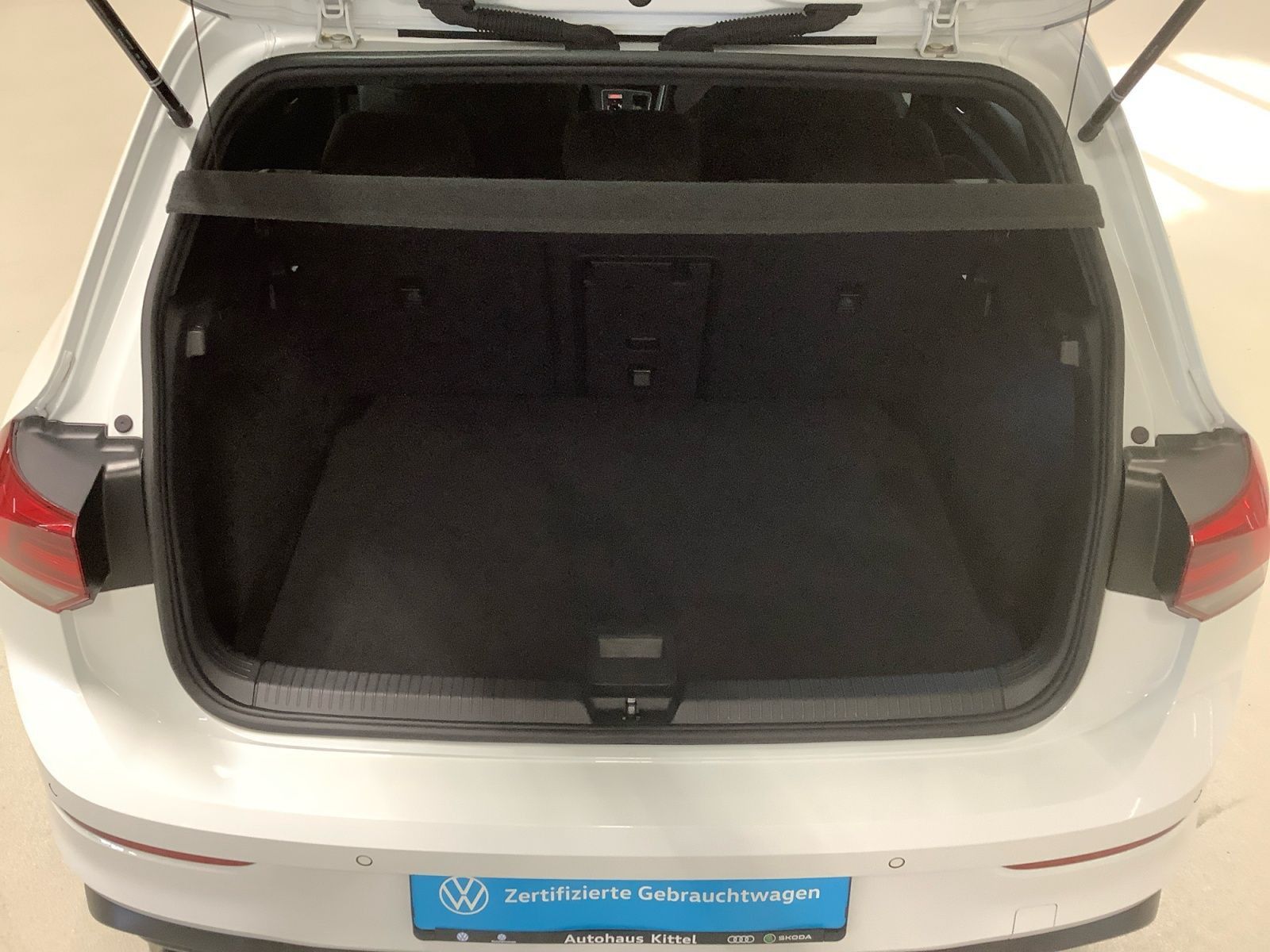 Golf GTD 2,0 TDI 147 kW DSG  LED Plus, ACC, Kame