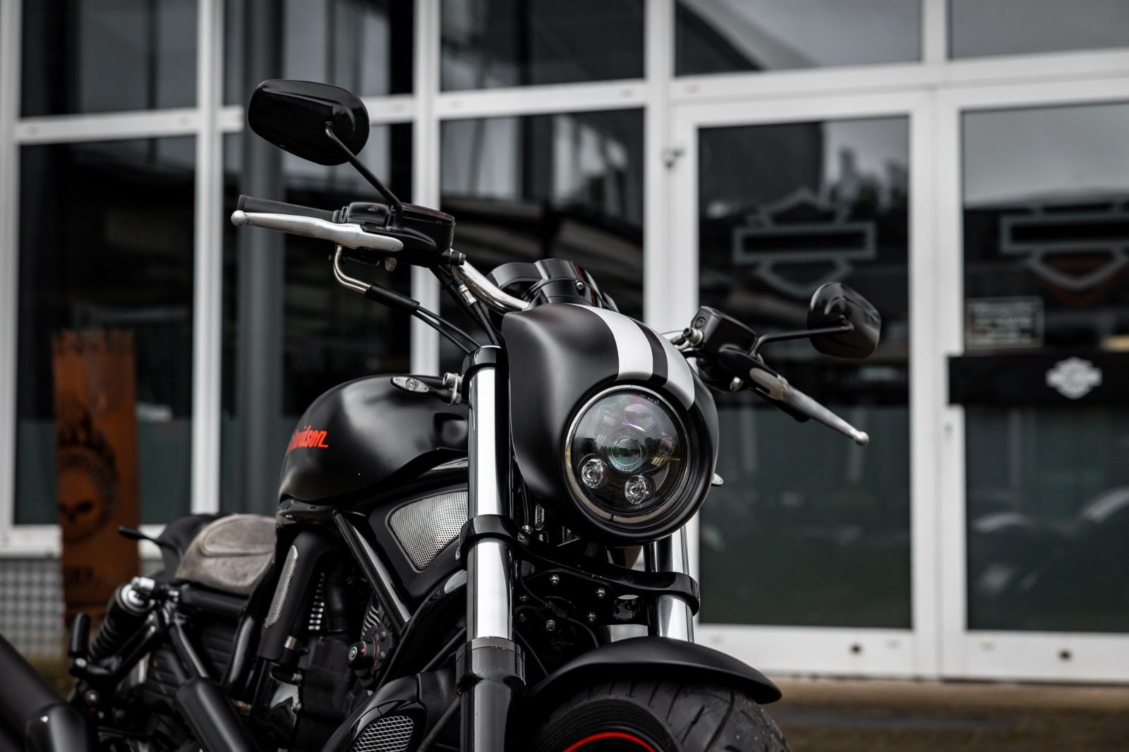 Fahrzeugabbildung Harley-Davidson VRSCDX Night Rod Special - Penzl-Heckumbau