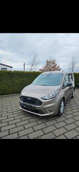 Ford Tourneo Connect 1.5 EcoBlue 74kW - Ford Tourneo Connect Gebrauchtwagen in Köln
