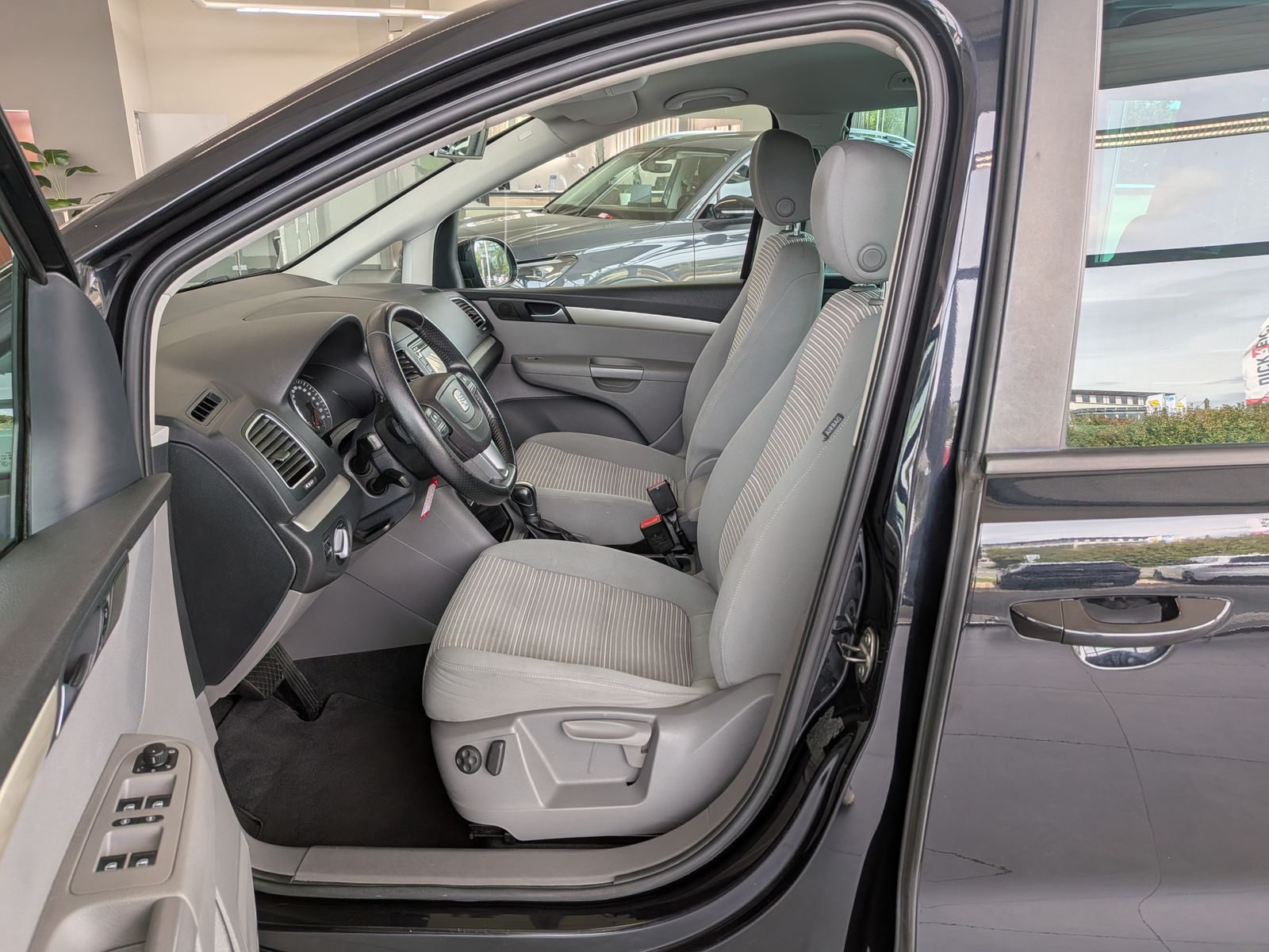 Fahrzeugabbildung SEAT Alhambra 2.0 TDI Style Bi-Xen 7-Sitz Cam Tempoma