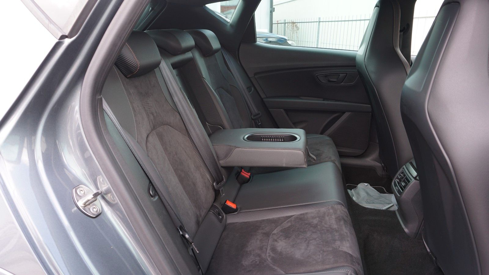 Fahrzeugabbildung SEAT Leon Cupra R Limitiert 673 von 799, ACC, Kamera