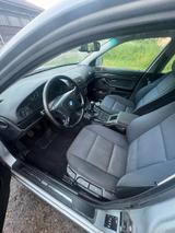 BMW e 39 520i Tourig - BMW 520 aus 2001: Kombi, 520i