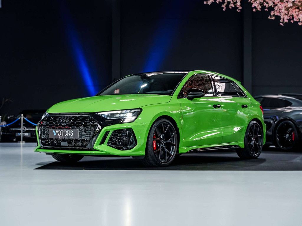 Audi RS3 NP: €86.072,69 - RS Dynamic Plus - Keramisch imagem 3