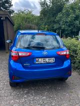 Toyota Yaris 1,5-l-Dual-VVT-iE - - Toyota: Blau
