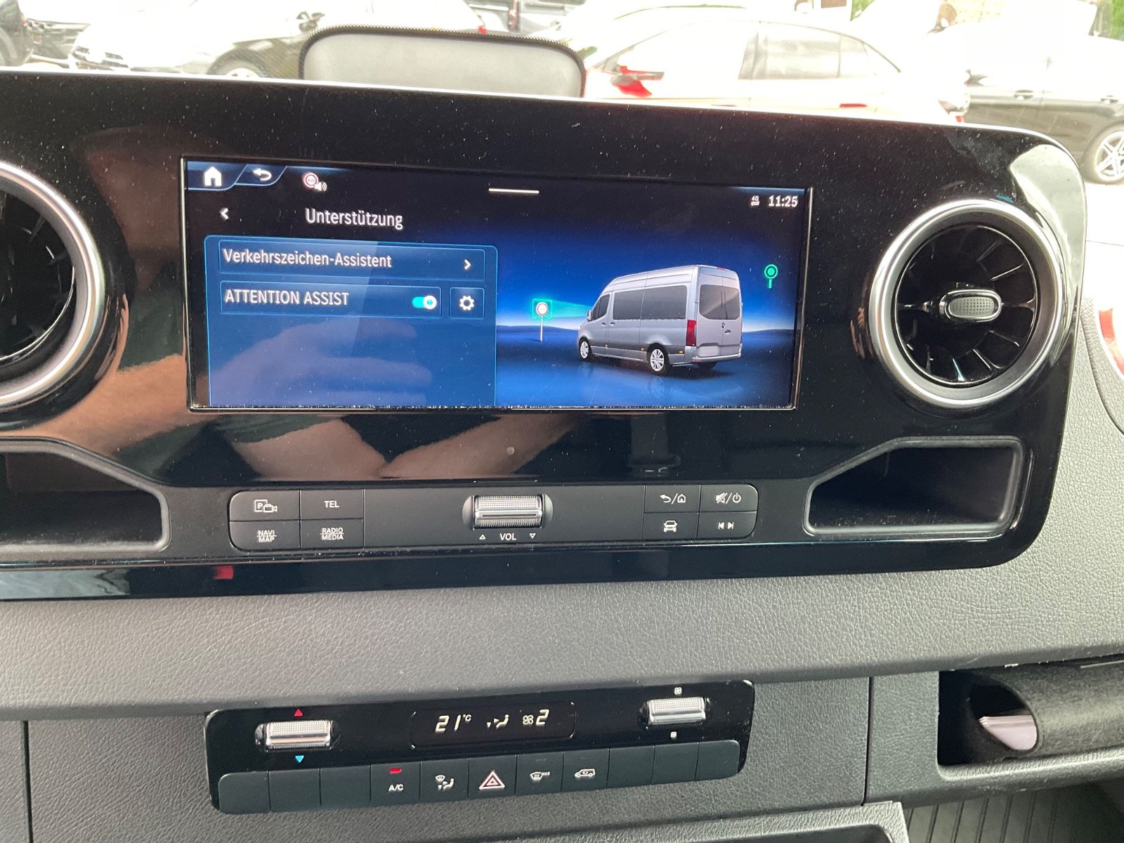 Fahrzeugabbildung Mercedes-Benz Sprinter 317 CDI,L2 H2,Automatik,Kamera,Navi,GJR