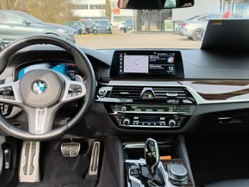 BMW 540d xDrive M Sportpaket Head-Up HK HiFi LED