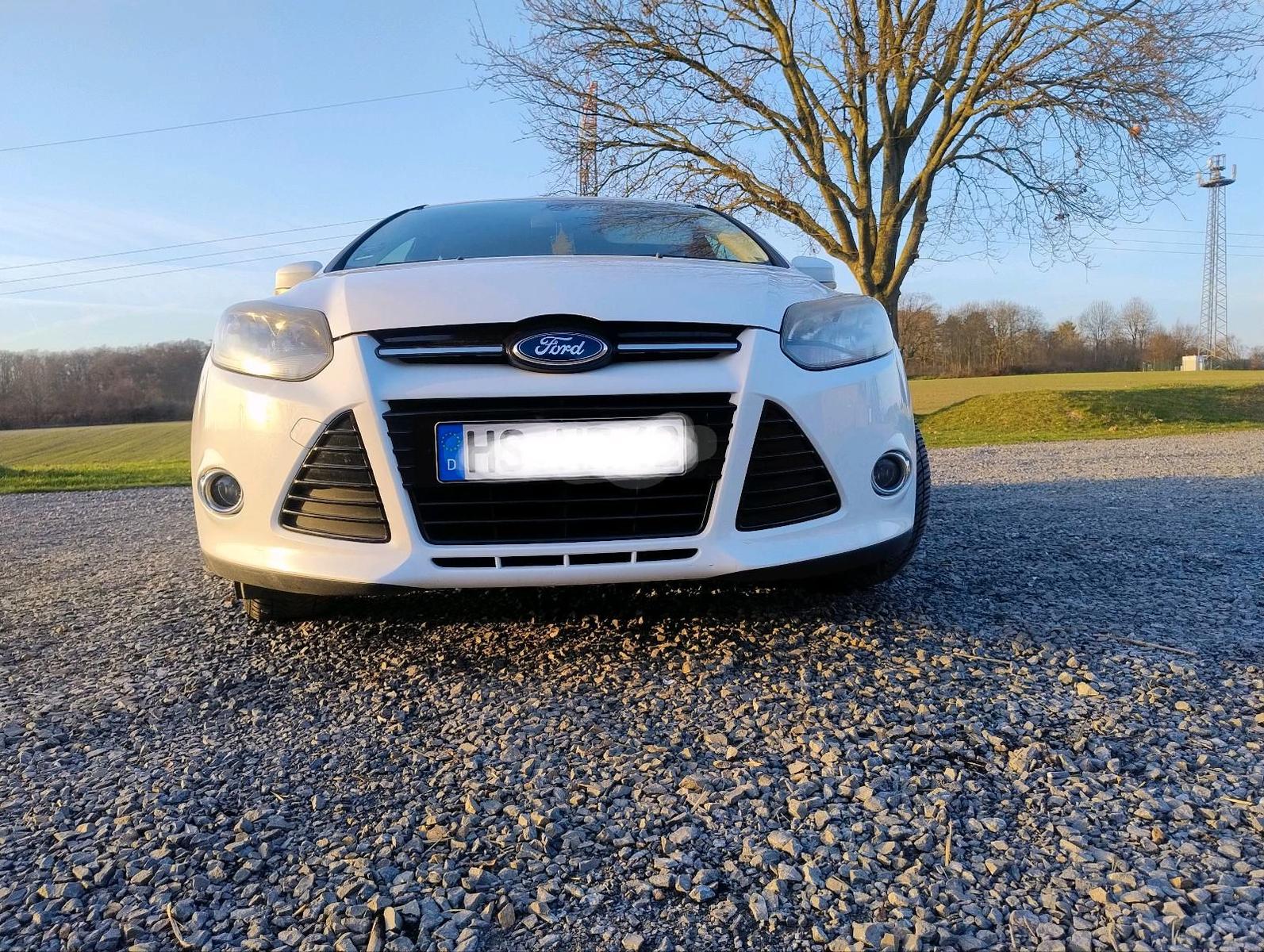 Ford Focus 2012 — engine 116 HP (85kW)