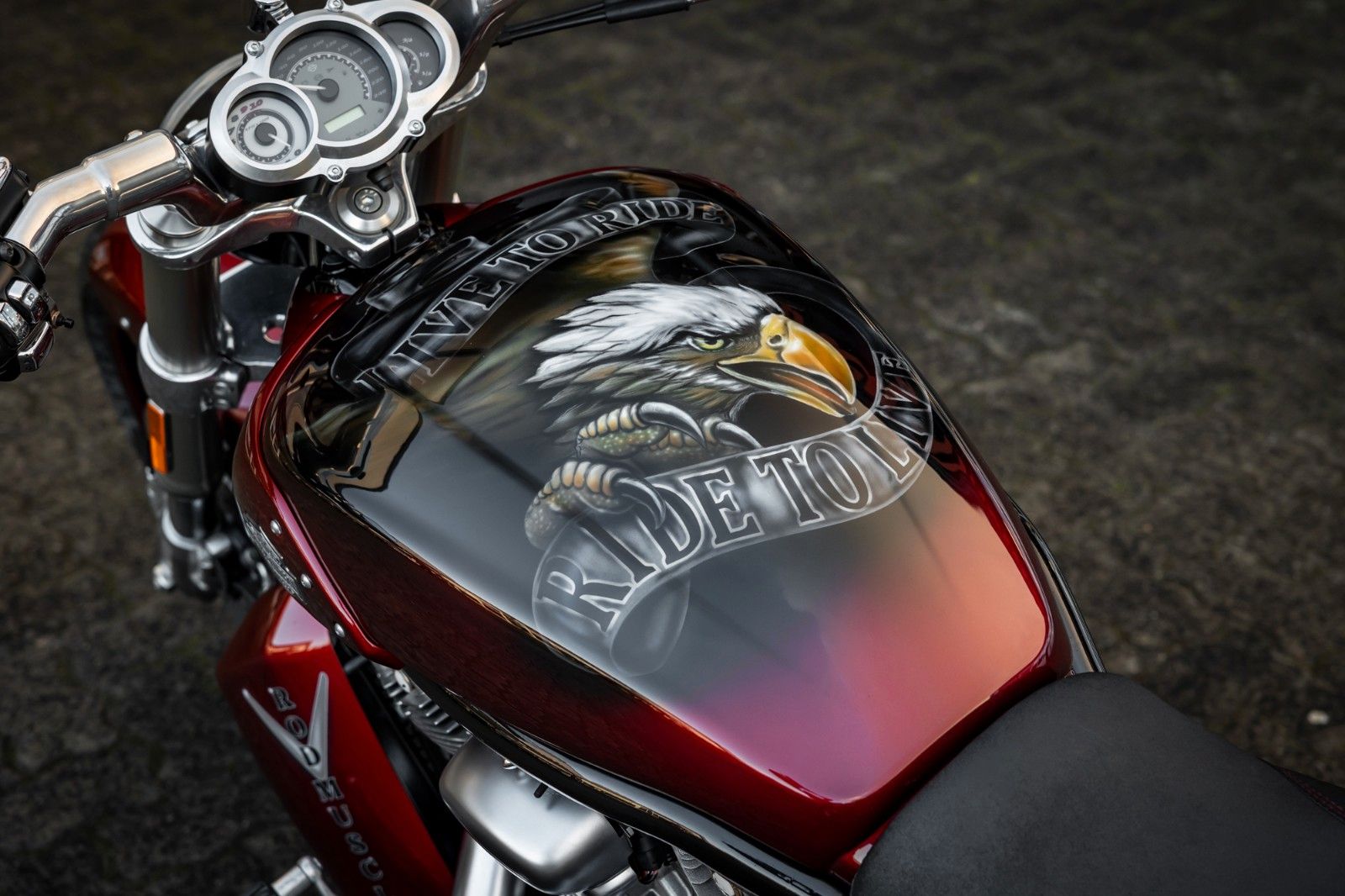 Fahrzeugabbildung Harley-Davidson VRSCF V-ROD MUSCLE - Jekill  - 260er METZELER