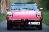 Alfa Romeo roter Alfa Romeo Spider 2000 Veloce