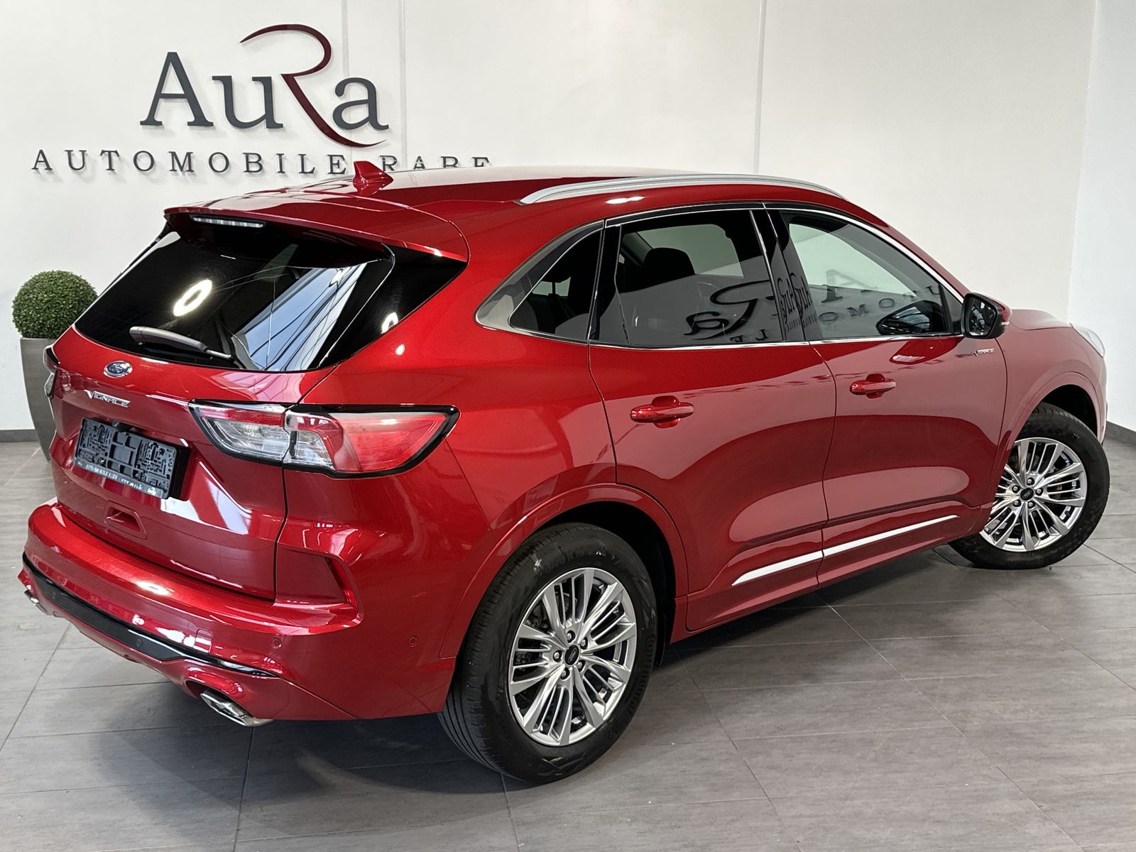 Fahrzeugabbildung Ford Kuga 2.0 EB 4x4 Vignale NAV+LED+KAMERA+ACC+18ZO