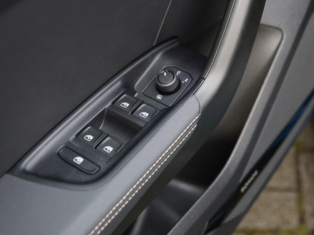 Audi A1 Sportback 40 TFSI S tronic S line LED-Sch., N, миниатюра 15