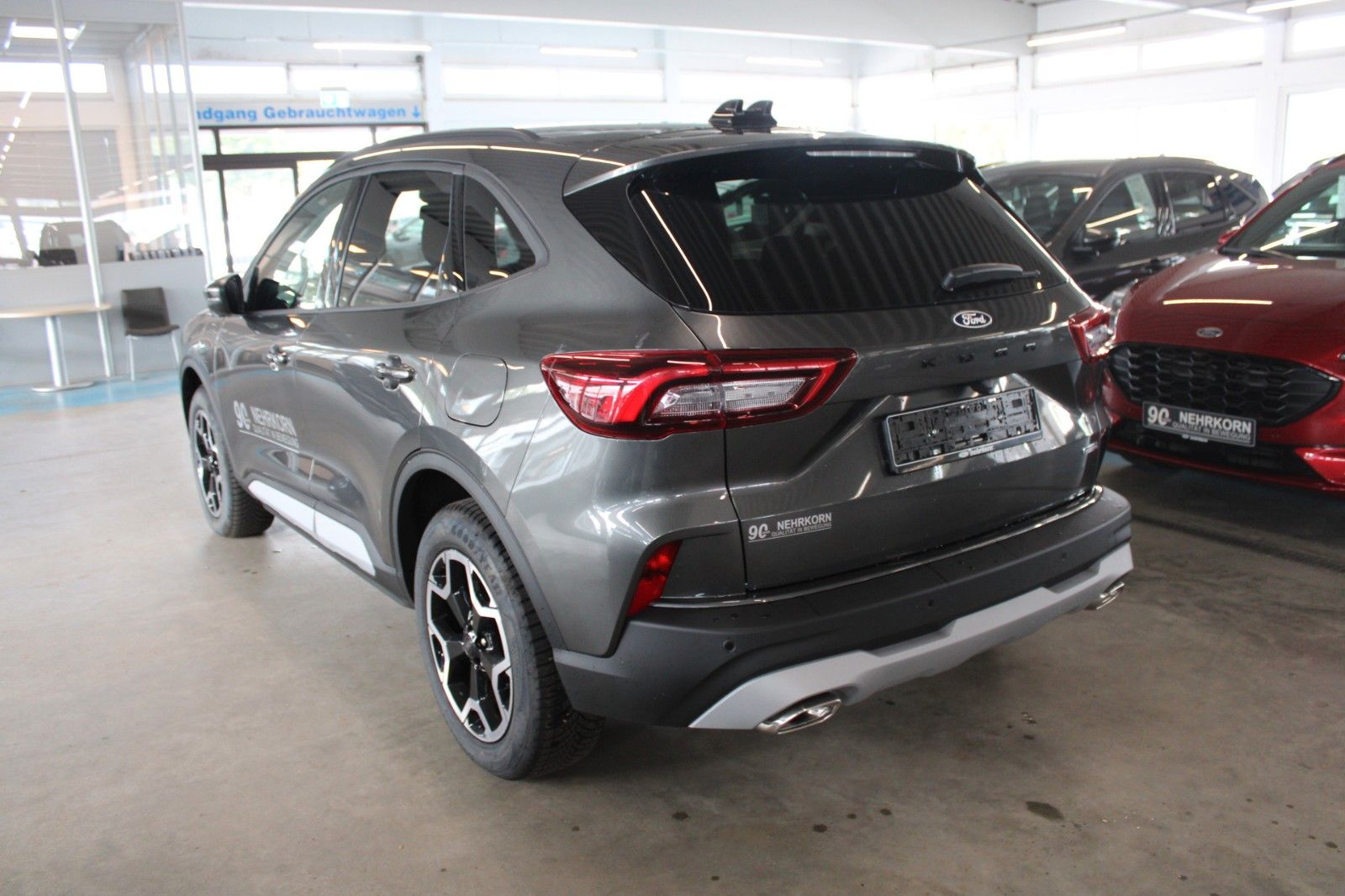 Fahrzeugabbildung Ford Kuga PHEV ACTIVE NAVI Kamera Winter Paket