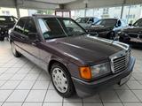Mercedes-Benz 190 TOP-GEPFELGT ROSTFREI TÜV-OHNE-MÄNGEL SPORT - Mercedes-Benz 190 in Köln