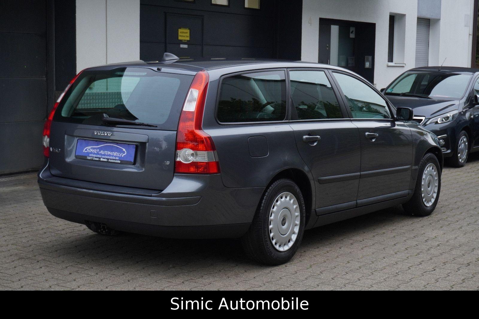 Volvo V50 2005 — photo 26