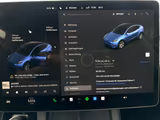 Tesla Model Y Long Range Dual AWD Matrix Wärmepumpe - gebrauchte Tesla SUV & Geländewagen