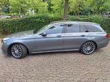 Mercedes-Benz E 220d T AVANTGARDE Autom. AVANTGARDE - Mercedes-Benz E 220 in Essen