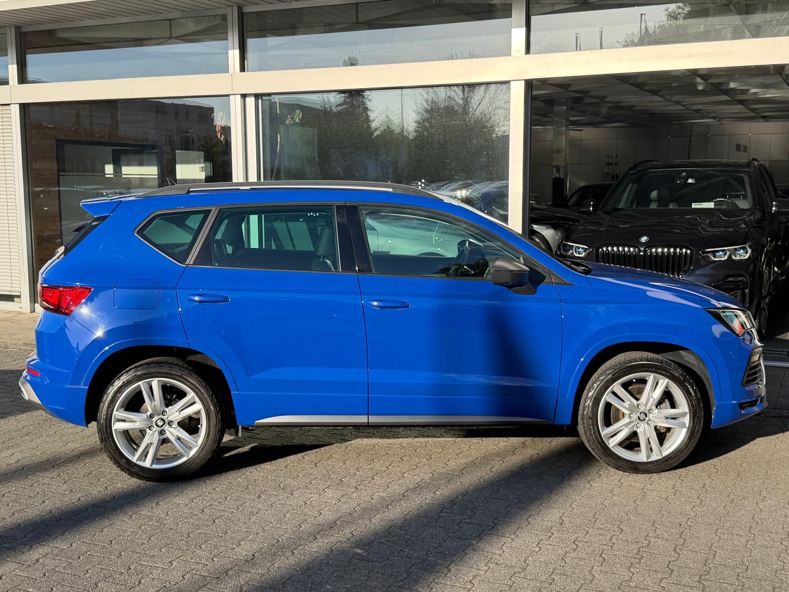 Fahrzeugabbildung SEAT Ateca 2.0TDI FR-Line VIRTU+LED+SHZ+KAM+TEMP+AHK+