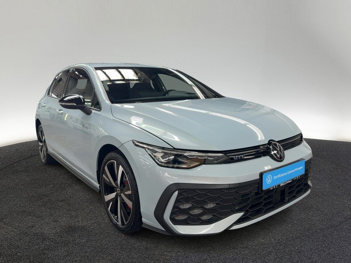 Volkswagen Golf - Bild 5